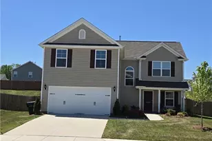 1049 Thicket Dr, Burlington, NC 27217 - Photo 35