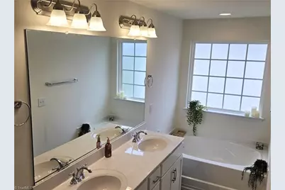 1049 Thicket Drive, Burlington, NC 27217 - Photo 21