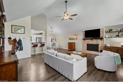 109 Brookleigh Court, Trinity, NC 27370 - Photo 5