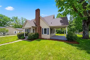 210 Valdese Dr, Morganton, NC 28690 - Photo 27