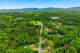 210 Valdese Dr, Morganton, NC 28690 - Photo 31