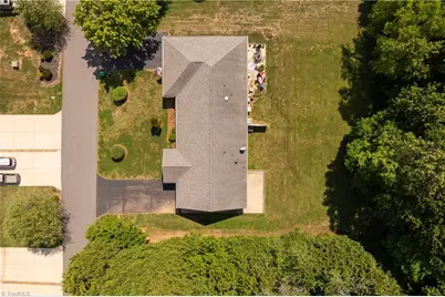 211 S Boyles Street, Pilot Mountain, NC 27041 - Photo 49