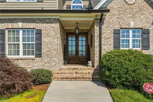8186 McClanahan Dr, Browns Summit, NC 27214 - Photo 3