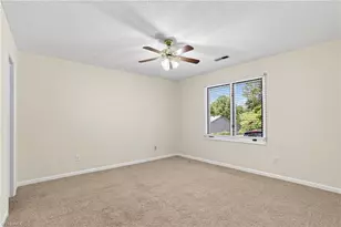 2804 Waters Edge Ln, Greensboro, NC 27410 - Photo 15
