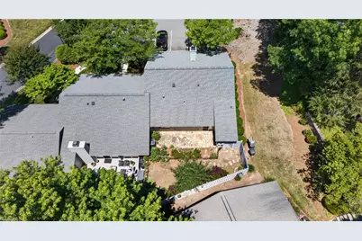 2804 Waters Edge Lane, Greensboro, NC 27410 - Photo 31