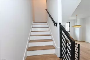 3235 W Friendly Ave, Greensboro, NC 27408 - Photo 19