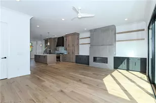 3235 W Friendly Ave, Greensboro, NC 27408 - Photo 7
