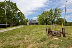 258 Buttercup Rd, Eden, NC 27288 - Photo 5