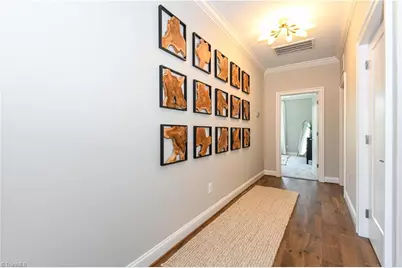 3233 W Friendly Avenue, Greensboro, NC 27408 - Photo 25