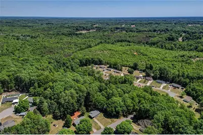 1404 Ballymena Drive, Reidsville, NC 27320 - Photo 5