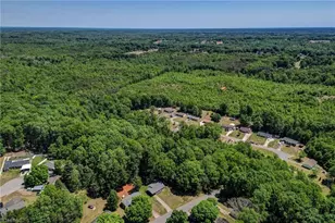 1404 Ballymena Dr, Reidsville, NC 27320 - Photo 5