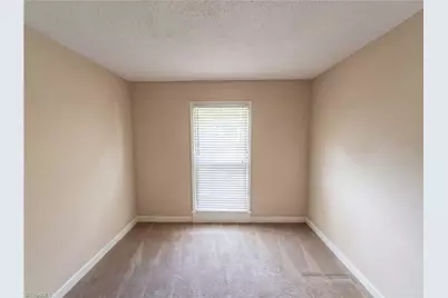 17 Brookway Drive, Greensboro, NC 27410 - Photo 9