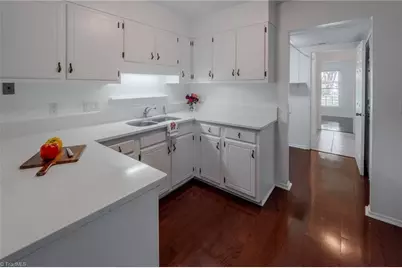 2696 Saint Johns Place, Winston-Salem, NC 27106 - Photo 9