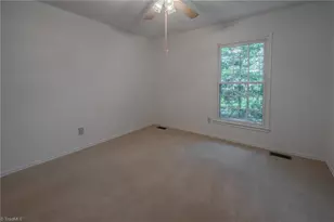 2696 St John's Pl, Winston-Salem, NC 27106 - Photo 25