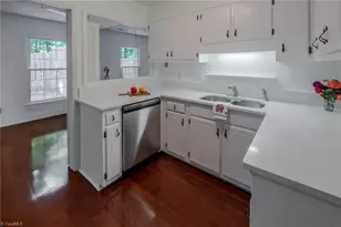 2696 St John's Pl, Winston-Salem, NC 27106 - Photo 13