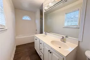 4528 Lasley Dr, Winston-Salem, NC 27105 - Photo 13