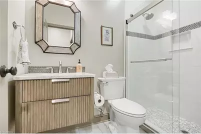 242 Harbor Drive E, Lexington, NC 27292 - Photo 29
