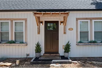 706 Elk Spur Street, Elkin, NC 28621 - Photo 5