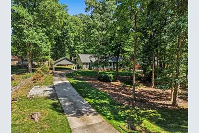 4903 Forest Oaks Drive, Greensboro, NC 27406 - Photo 27