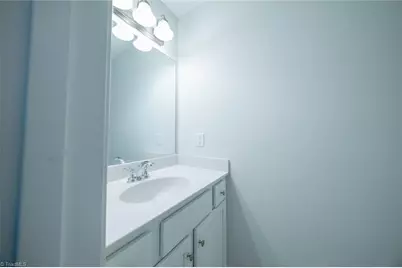 3836 Thistleberry Road, High Point, NC 27265 - Photo 25