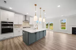 1105 Kilby Rd, Greensboro, NC 27405 - Photo 13