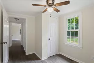 902 Breeze Hill Rd, Asheboro, NC 27203 - Photo 15