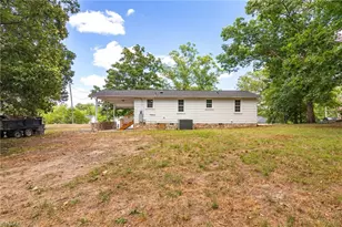 902 Breeze Hill Rd, Asheboro, NC 27203 - Photo 23