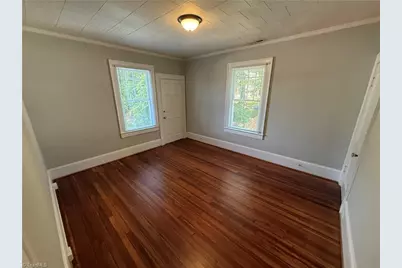 496 West End Boulevard #B, Winston-Salem, NC 27101 - Photo 5