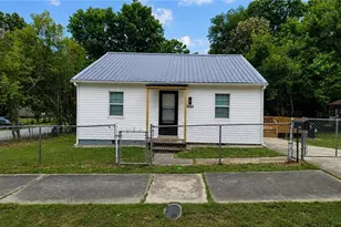 1401 Oak St, Greensboro, NC 27403 - Photo 1