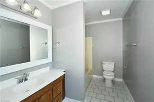 130 Sir Patricks Ct, Clemmons, NC 27012 - Photo 11