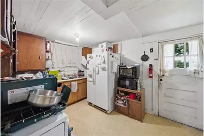 3450 Sparta Road, North Wilkesboro, NC 28659 - Photo 7
