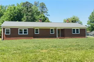 5812 Kings Ct, Pleasant Garden, NC 27313 - Photo 1