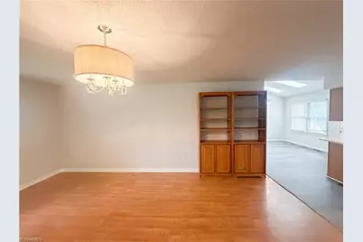 1911 Meadow Green Drive, Graham, NC 27253 - Photo 5