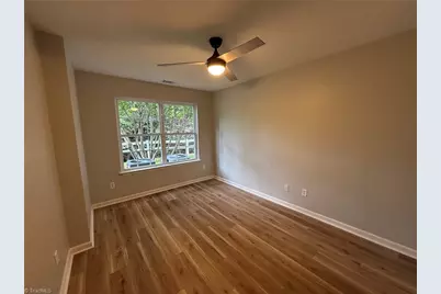 528 Oxford Street, Winston-Salem, NC 27103 - Photo 15