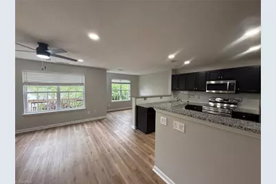 528 Oxford Street, Winston-Salem, NC 27103 - Photo 3