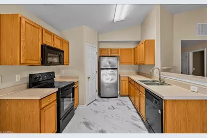 3614 Thornaby Circle, Winston-Salem, NC 27107 - Photo 11