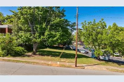 163 E Academy Street, Asheboro, NC 27203 - Photo 11