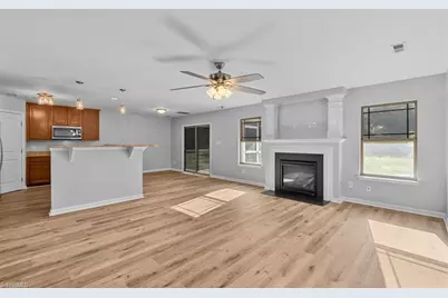 6718 Planters Drive, High Point, NC 27265 - Photo 7