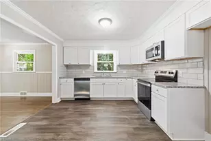 2606 Alderney Ln, Winston-Salem, NC 27103 - Photo 11