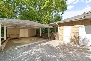 453 Plymouth Ave, Winston-Salem, NC 27104 - Photo 29