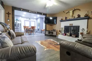 8906 US Hwy 158, Reidsville, NC 27320 - Photo 9