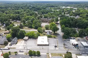 600 Randolph St, Thomasville, NC 27360 - Photo 3