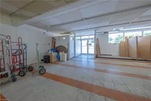 600 Randolph St, Thomasville, NC 27360 - Photo 25