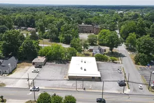 600 Randolph St, Thomasville, NC 27360 - Photo 5
