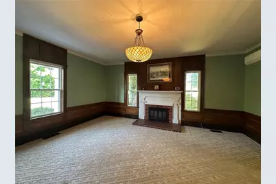 1217 W Main Street, Yadkinville, NC 27055 - Photo 17