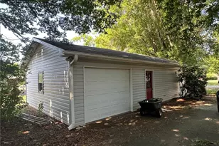 1217 W Main St, Yadkinville, NC 27055 - Photo 29