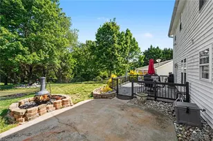 3820 Hunt Chase Dr, Greensboro, NC 27407 - Photo 27