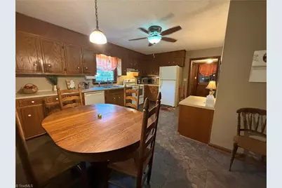 4560 Old Nc Highway 86 N, Yanceyville, NC 27379 - Photo 9