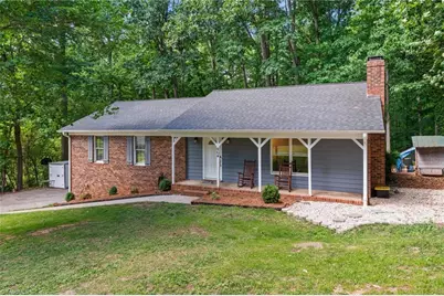 464 Lansdowne Place, Winston-Salem, NC 27107 - Photo 3