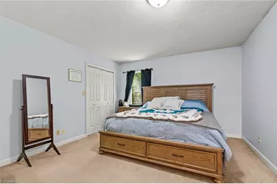 464 Lansdowne Place, Winston-Salem, NC 27107 - Photo 21